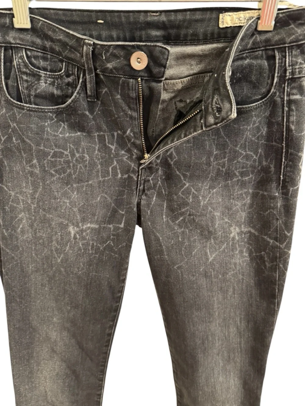 Haikure |Black Laser Hearth Wash Rio Jean-Made In Italy Chic Edgy Designer Denim